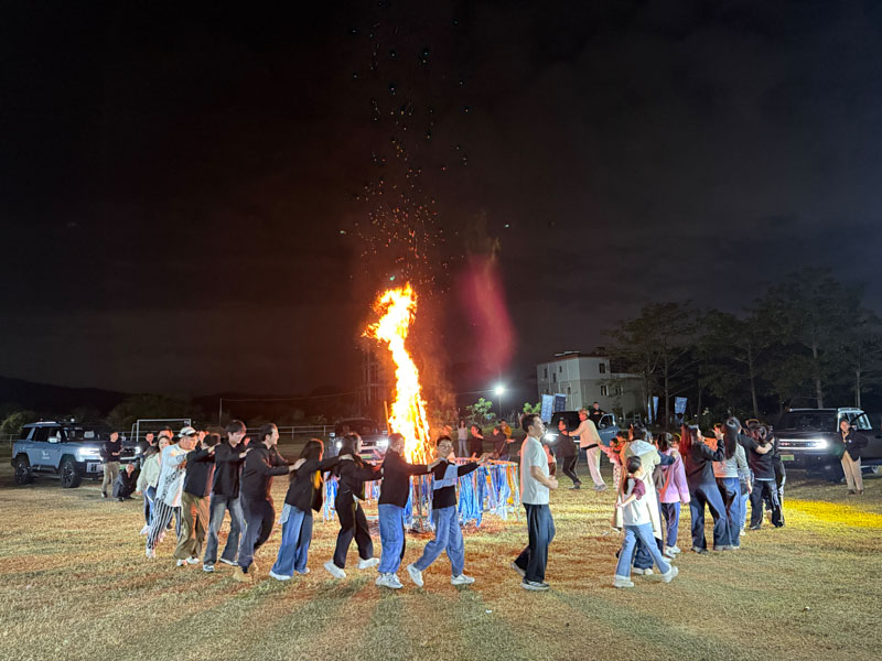 豪欧密封2025 蒙元蒙古部落团建:一场融心聚智的草原风情盛宴 豪欧密封2025 蒙元蒙古部落团建:一场融心聚智的草原风情盛宴